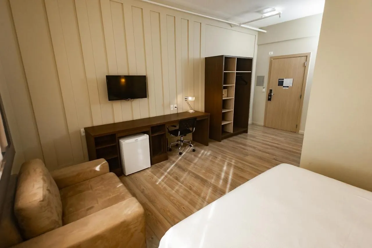 Master Cosmopolitan Moinhos De Vento Hotel Porto Alegre