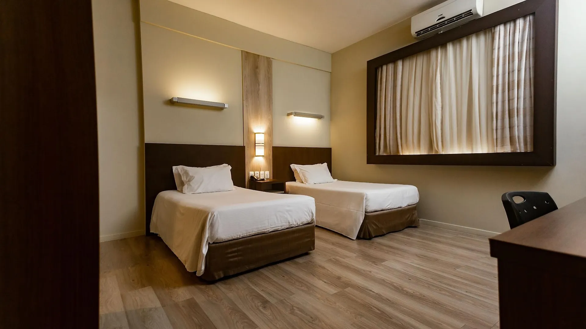 Master Cosmopolitan Moinhos De Vento Hotel Porto Alegre