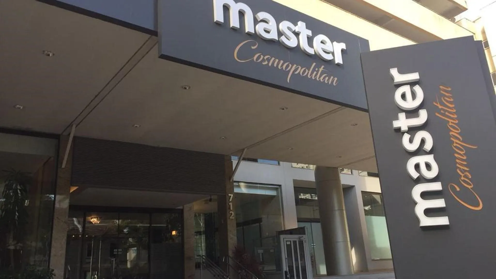 ****  Master Cosmopolitan Moinhos De Vento Hotel Porto Alegre Brasilien