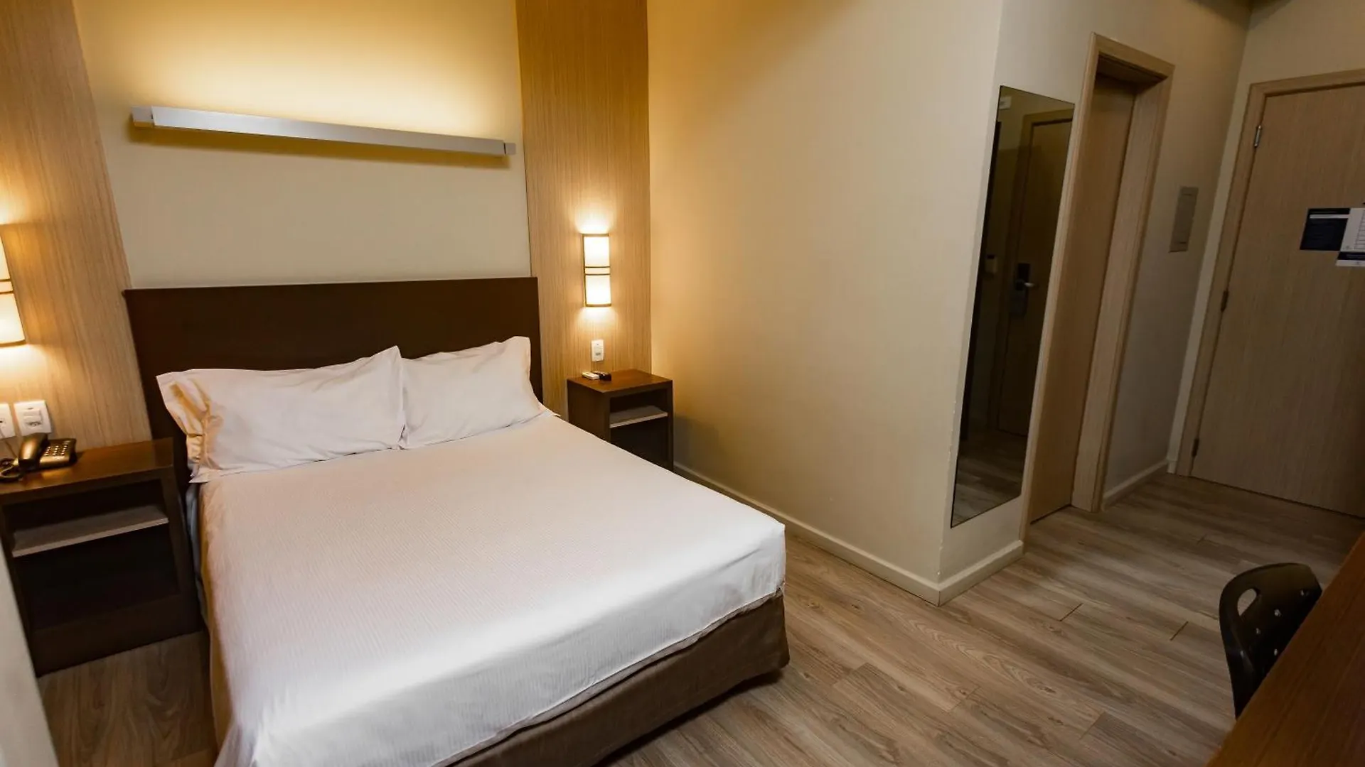 Master Cosmopolitan Moinhos De Vento Hotel Porto Alegre